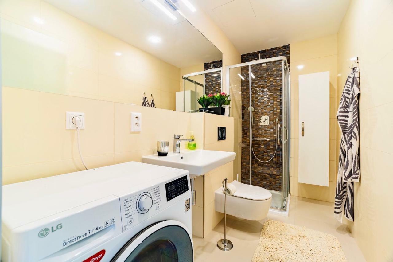 Ines Apartment براغ المظهر الخارجي الصورة