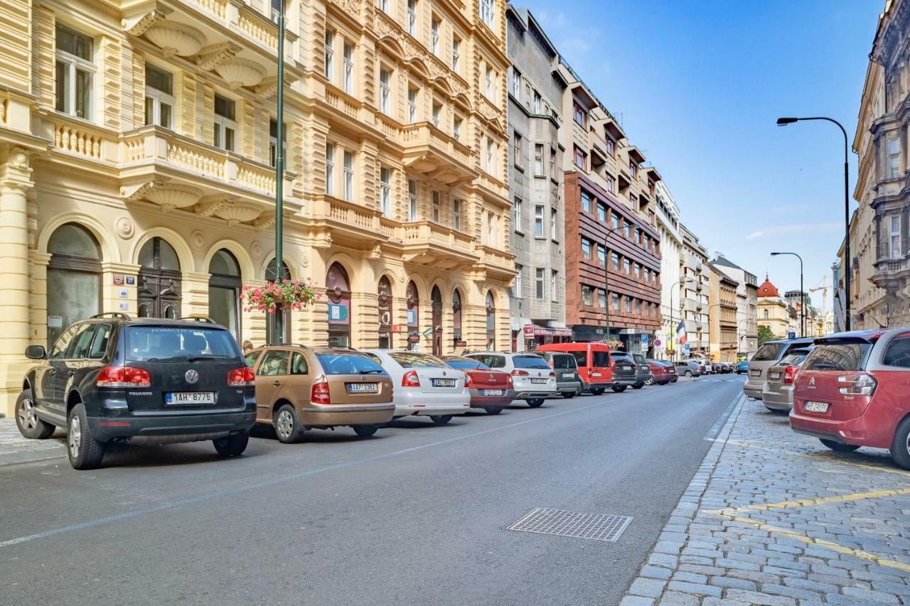 Ines Apartment براغ المظهر الخارجي الصورة